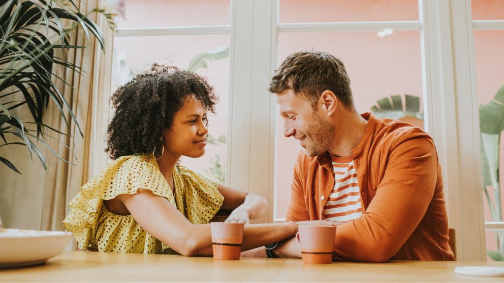 How to know if you're in love? 1 Love is a choice not just a feeling
